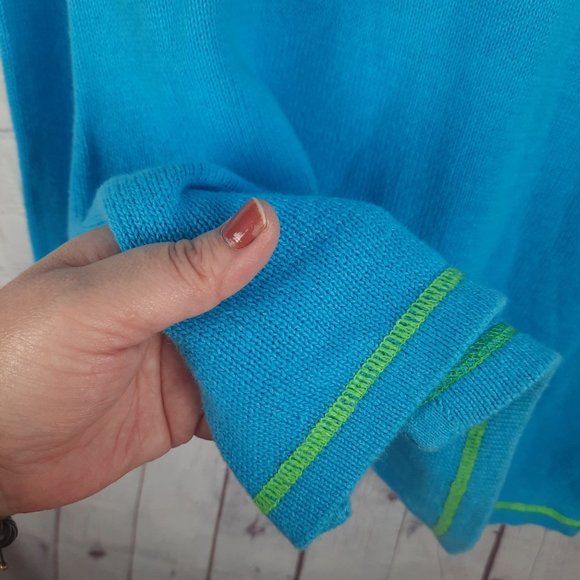 Quacker Factory Polar Bear Scarf Sweater Blue Green - Picture 4 of 6